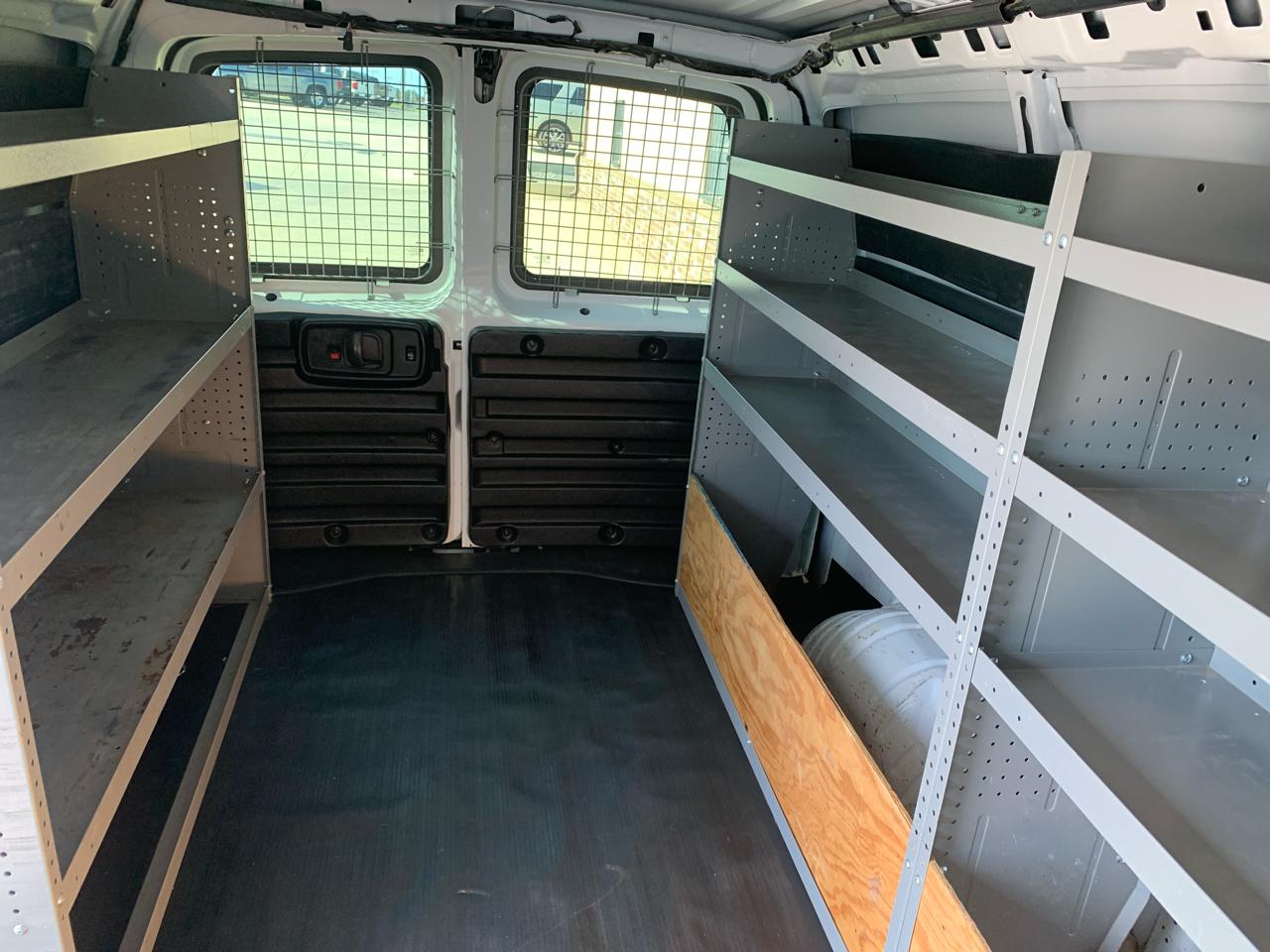 Chevrolet Express Cargo Van RWD 2500 135" 2021