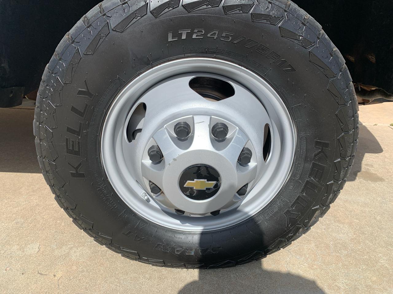 Chevrolet Silverado 3500HD 2WD Crew Cab 171.5" WB, 59.06" CA WT 2017