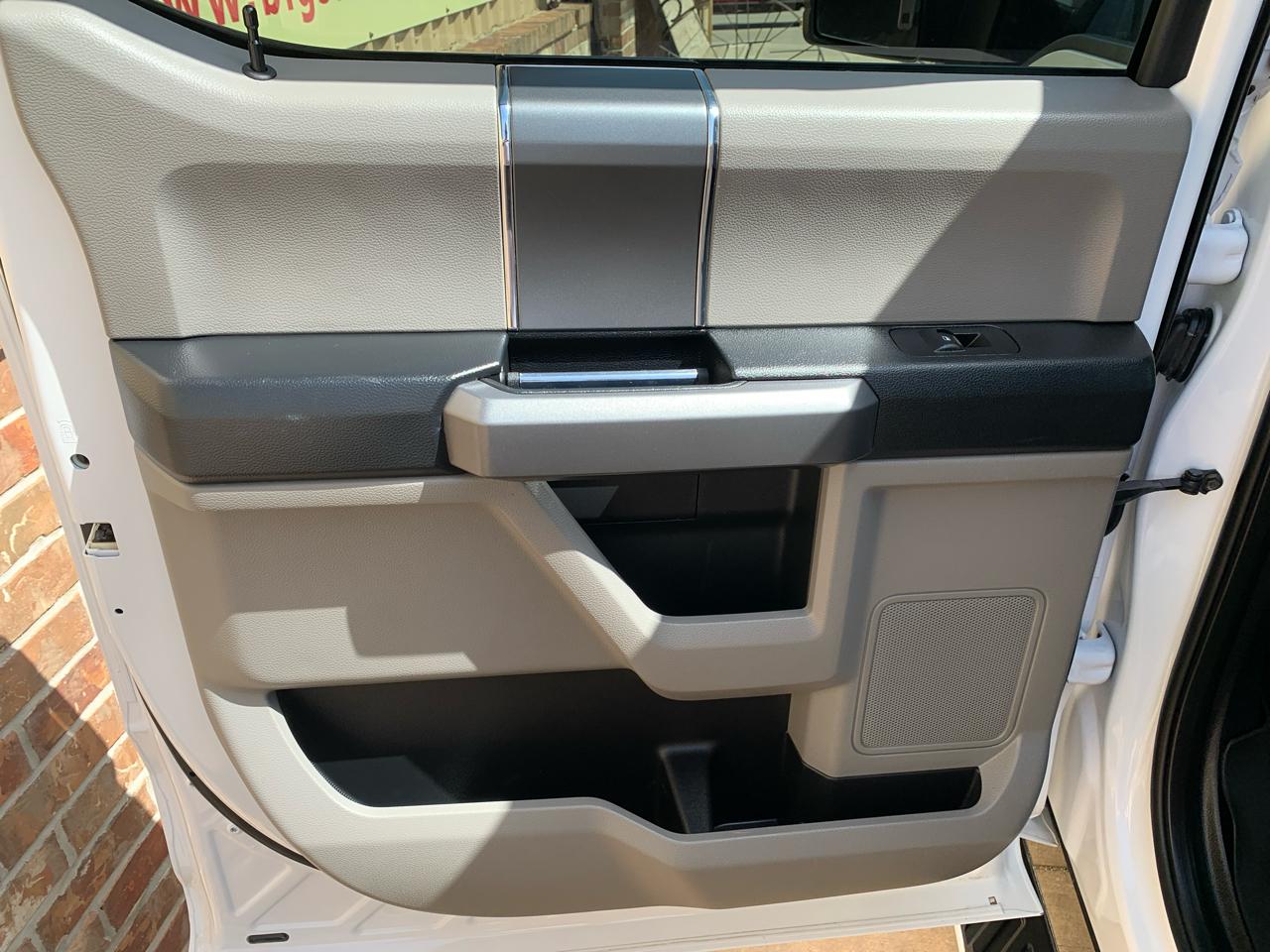 Ford F-150 4WD SuperCrew 139" XLT 2018
