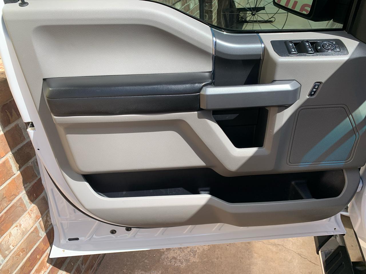 Ford F-150 4WD SuperCrew 139" XLT 2018