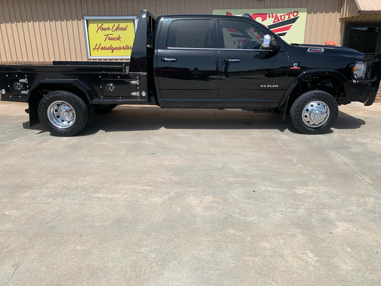 RAM 3500 Laramie 4x4 Crew Cab 8' Box 2022