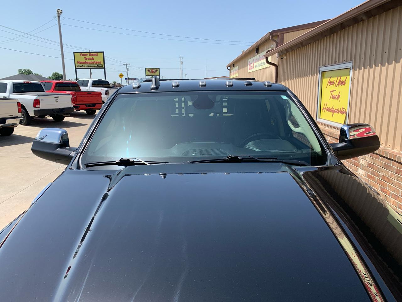 RAM 3500 Laramie 4x4 Crew Cab 8' Box 2022