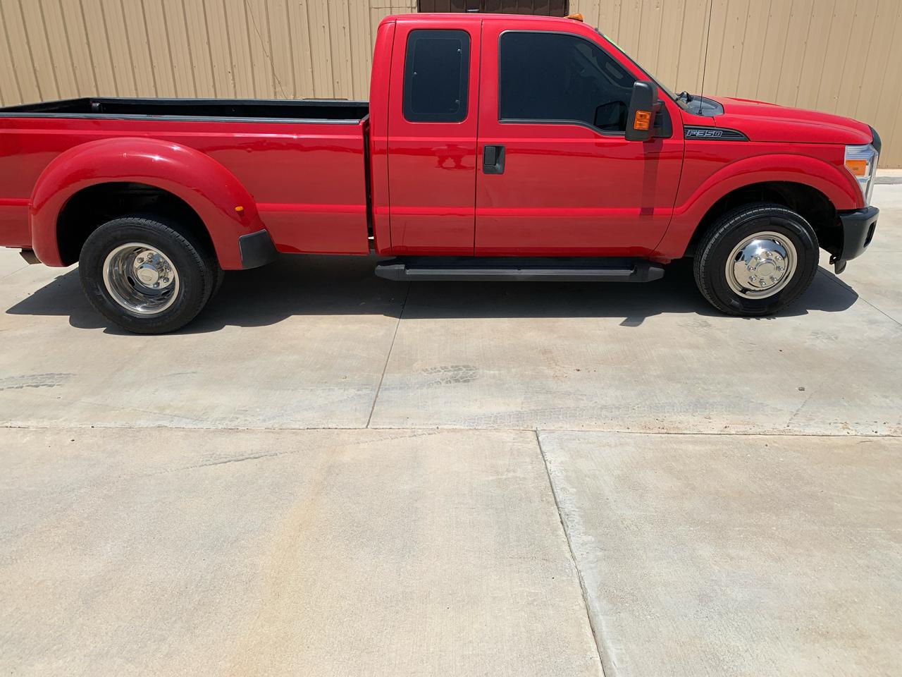 Ford Super Duty F-350 DRW 2WD SuperCab 158" Lariat 2015