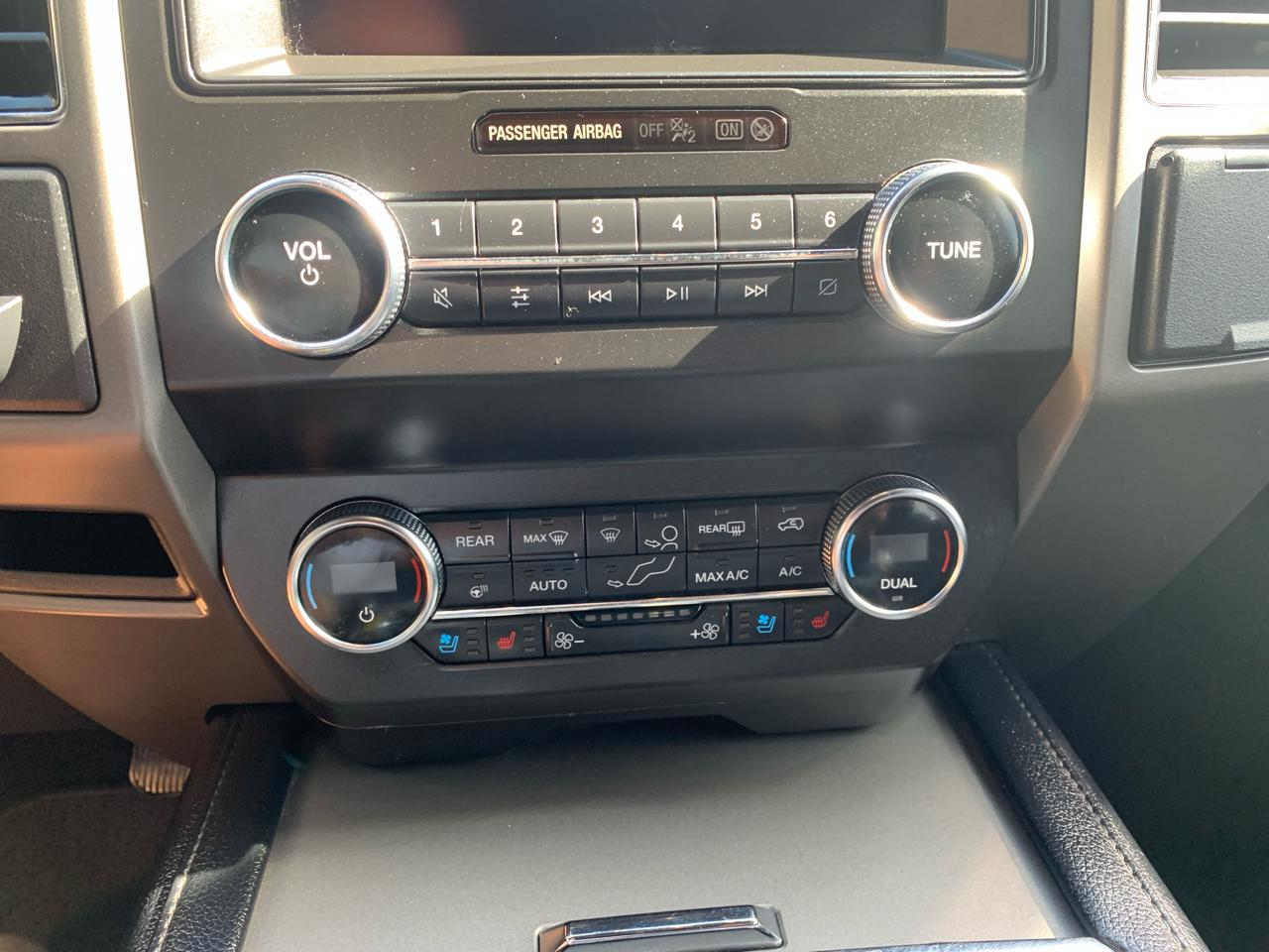 Ford Expedition XLT 4x2 2020