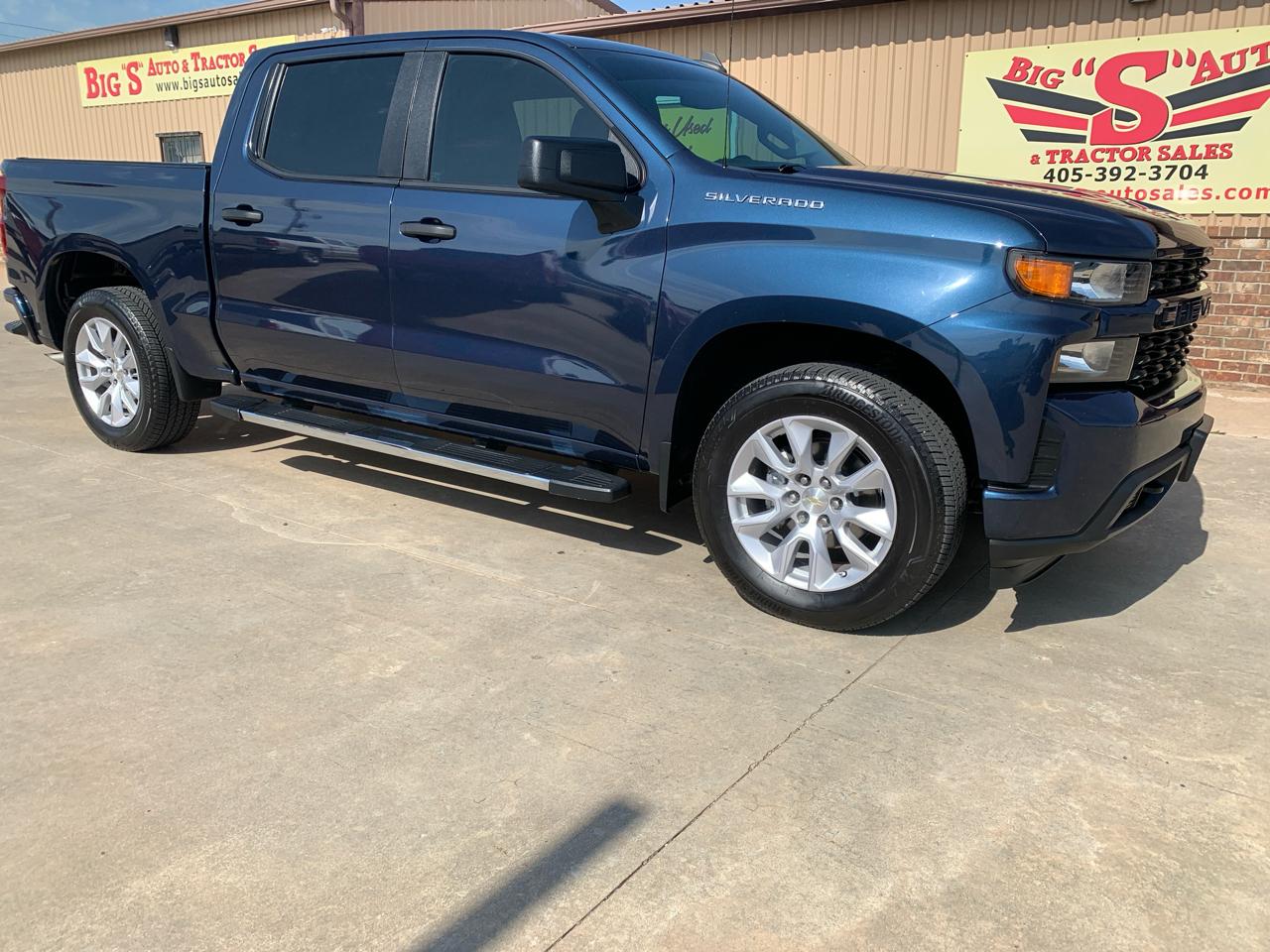 2021 Chevrolet Silverado 1500 2WD Crew Cab 147" Custom