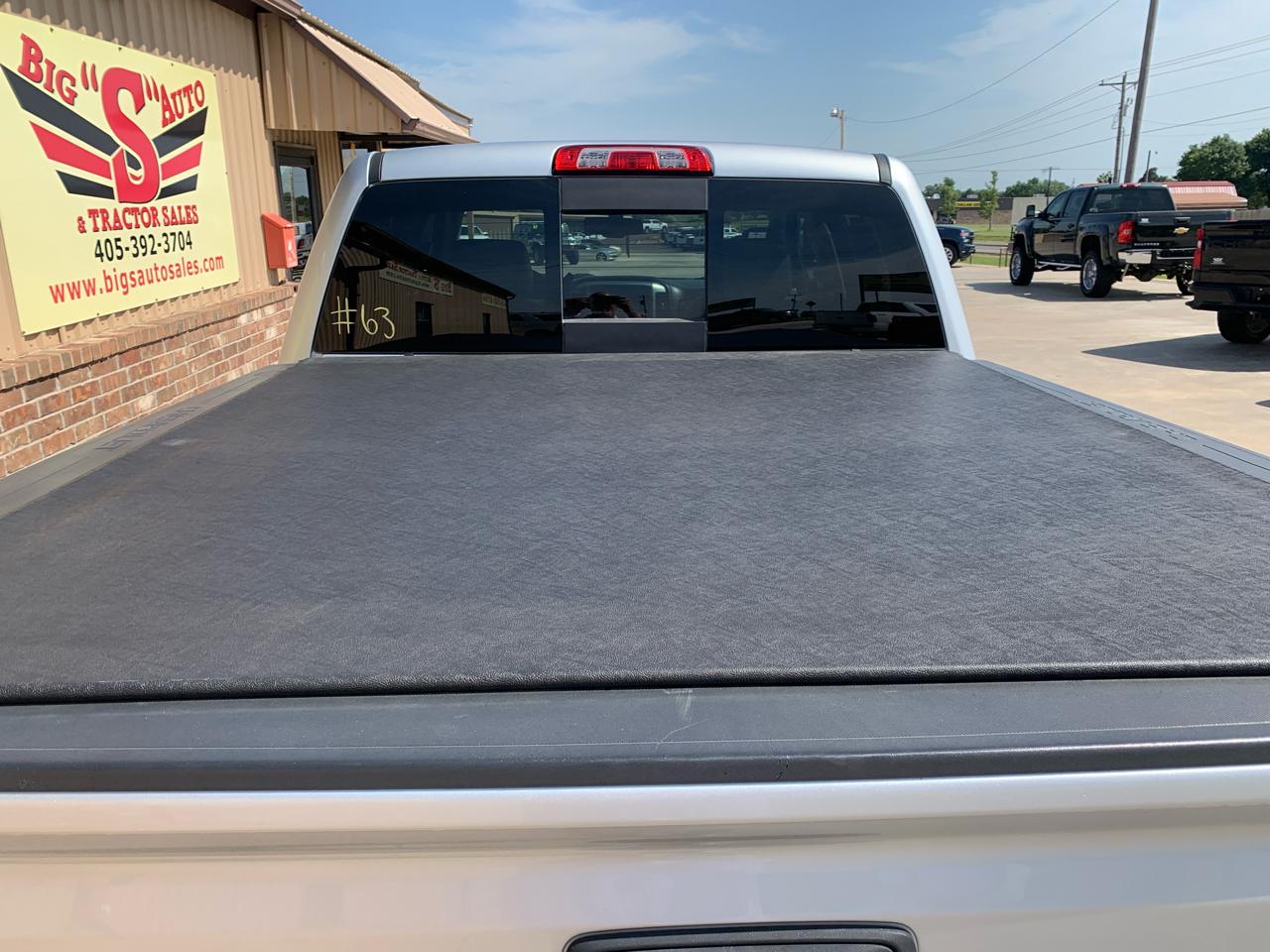 Chevrolet Silverado 1500 4WD Crew Cab 143.5" LTZ w/1LZ 2015