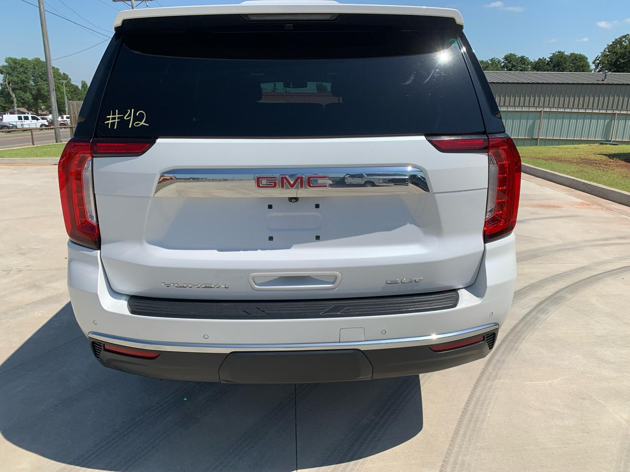 GMC Yukon XL 4WD 4dr SLT 2021