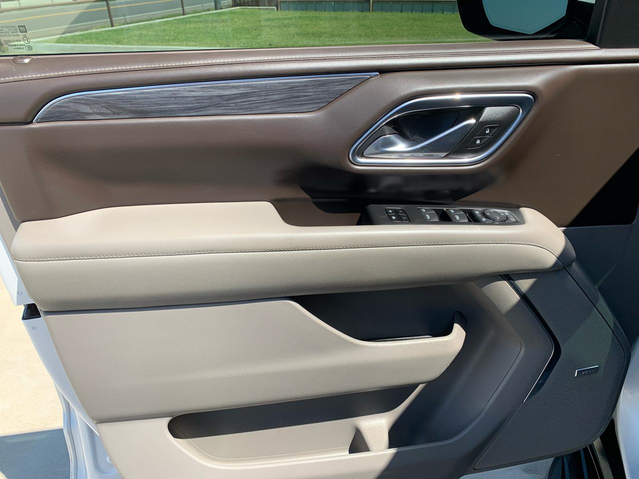 GMC Yukon XL 4WD 4dr SLT 2021