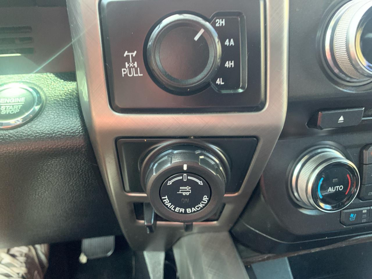 Ford F-150 4WD SuperCrew 145" Limited 2018