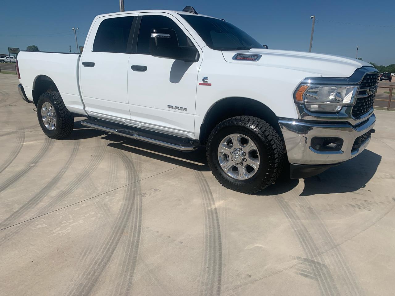 RAM 2500 Big Horn 4x4 Crew Cab 6'4" Box 2024