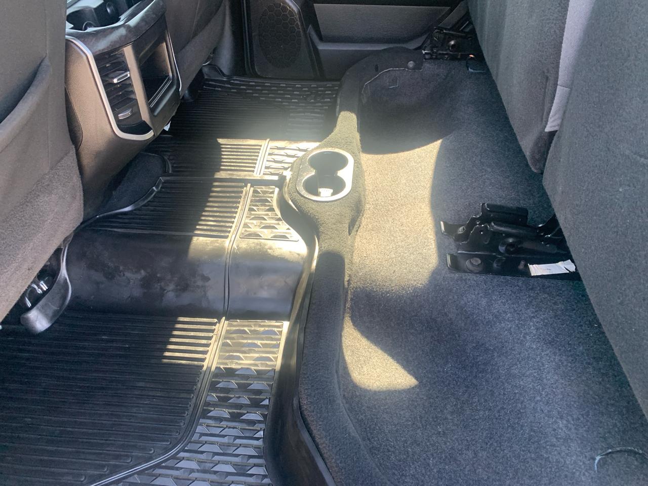 RAM 2500 Big Horn 4x4 Crew Cab 6'4" Box 2024