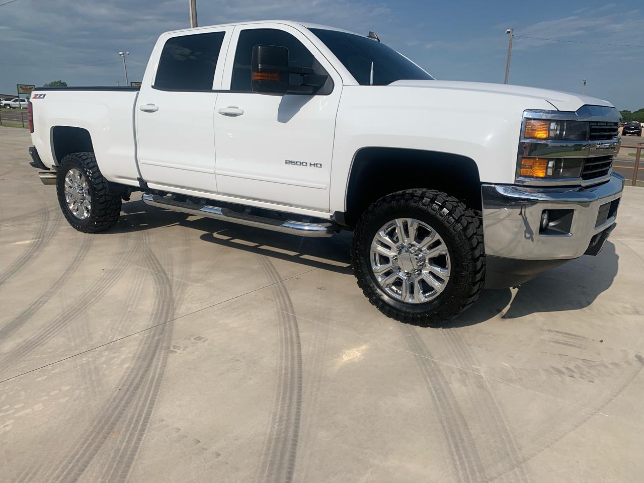 2017 Chevrolet Silverado 2500HD 4WD Crew Cab 153.7" LT