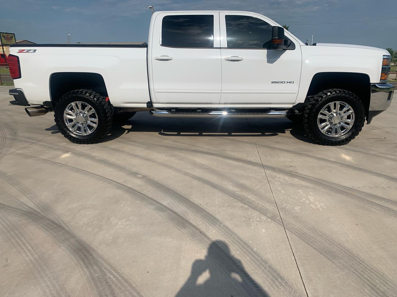 Chevrolet Silverado 2500HD 4WD Crew Cab 153.7" LT 2017