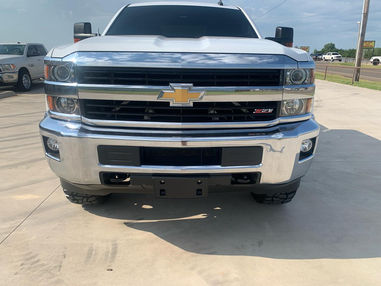 Chevrolet Silverado 2500HD 4WD Crew Cab 153.7" LT 2017