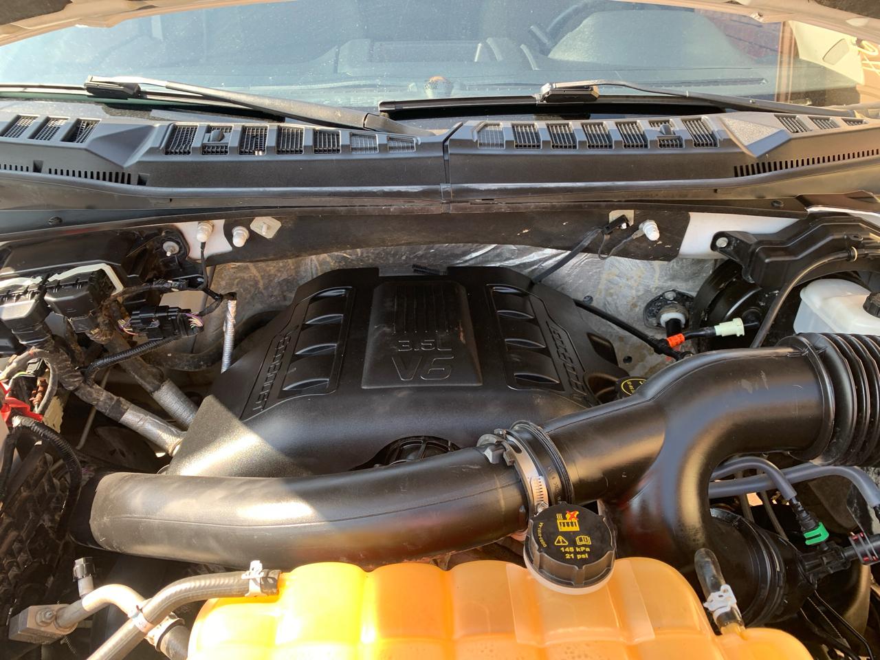 Ford F-150 4WD SuperCrew 139" XL 2016