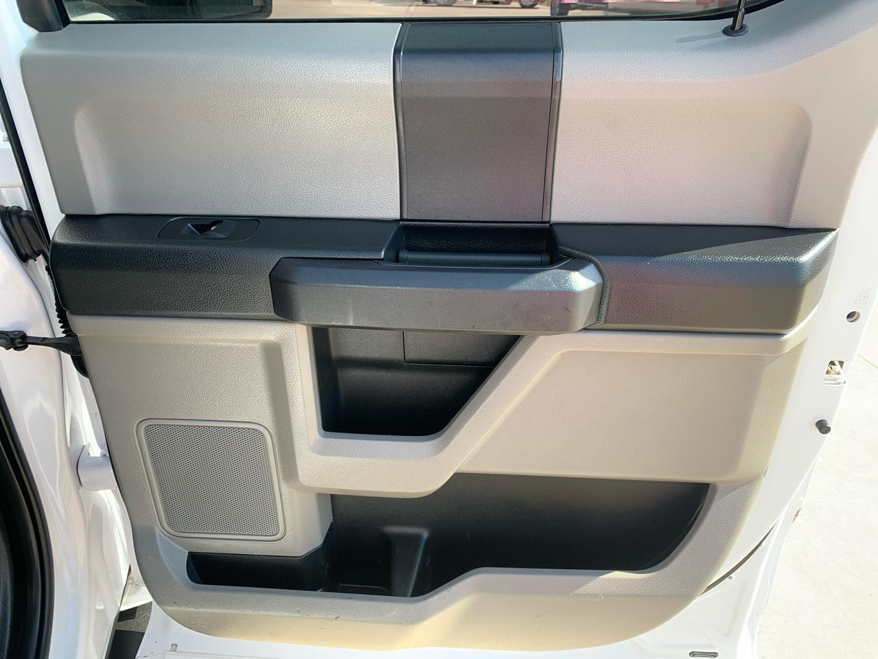 Ford F-150 4WD SuperCrew 139" XL 2016