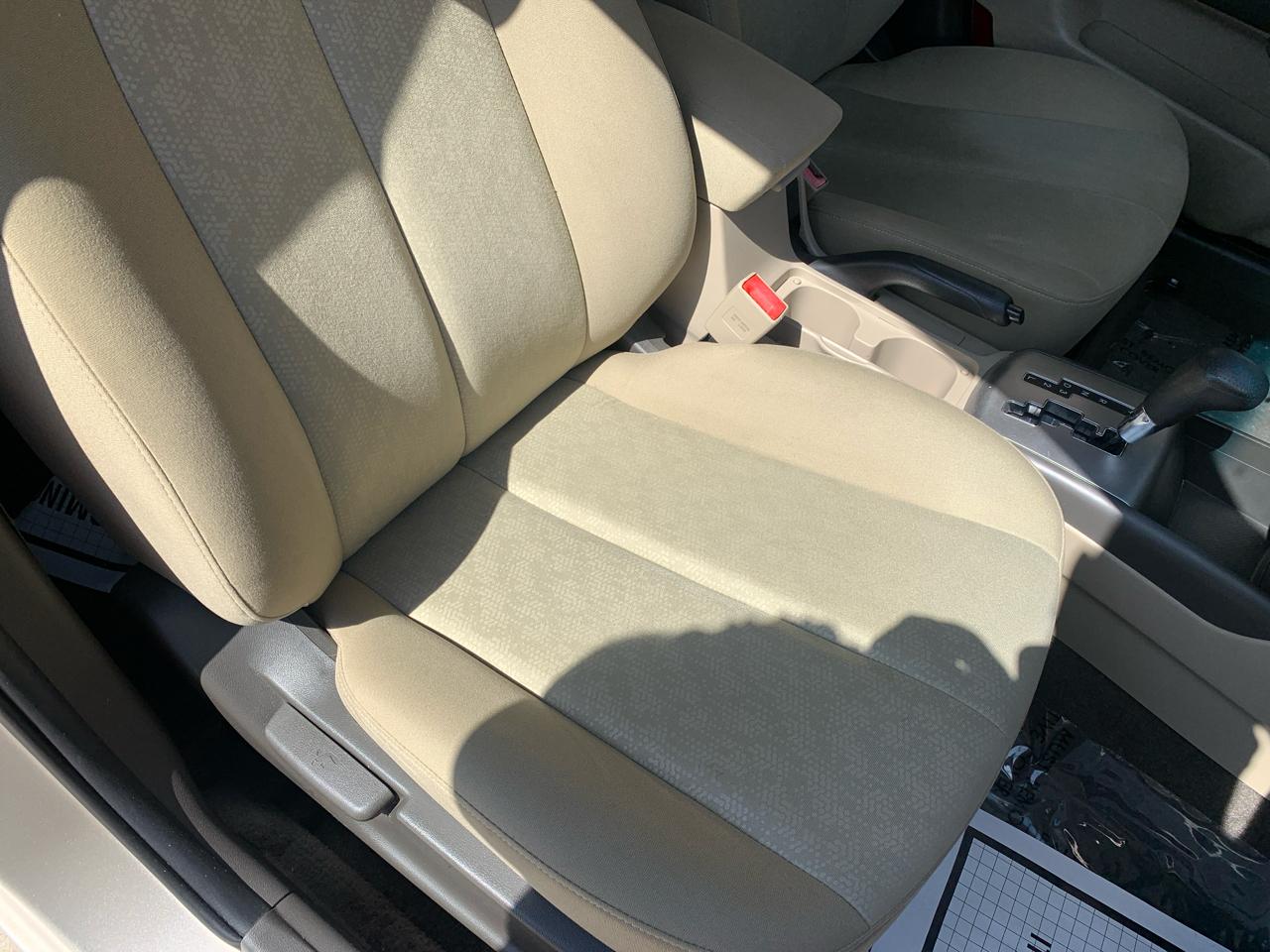 Hyundai Elantra 4dr Sdn Auto GLS PZEV 2010