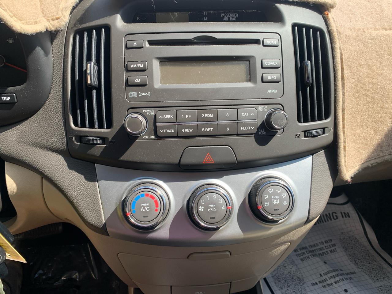 Hyundai Elantra 4dr Sdn Auto GLS PZEV 2010