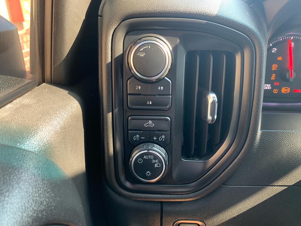 Chevrolet Silverado 2500HD 4WD Crew Cab 159" Work Truck 2024