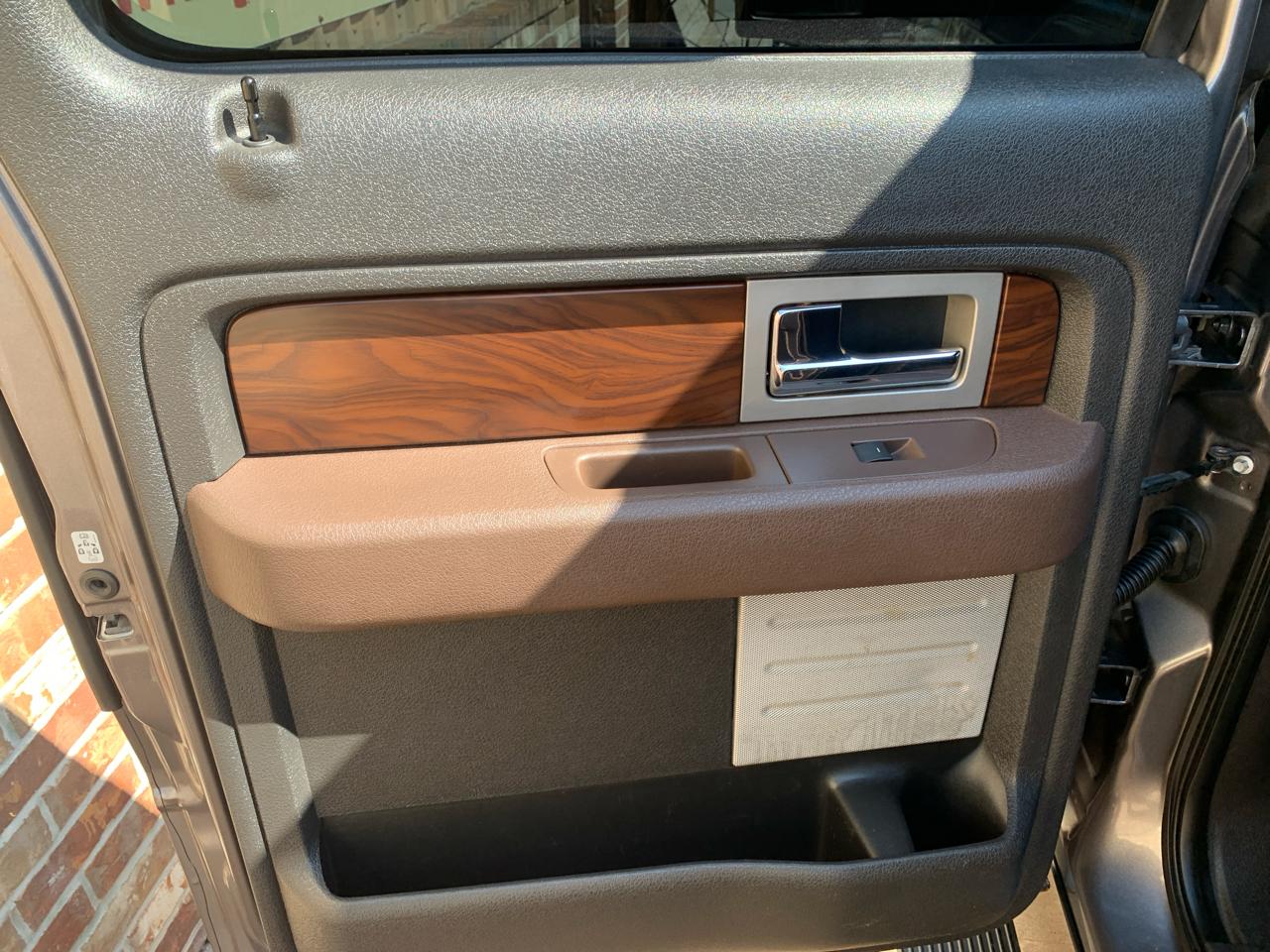 Ford F-150 2WD SuperCrew 145" Platinum 2009