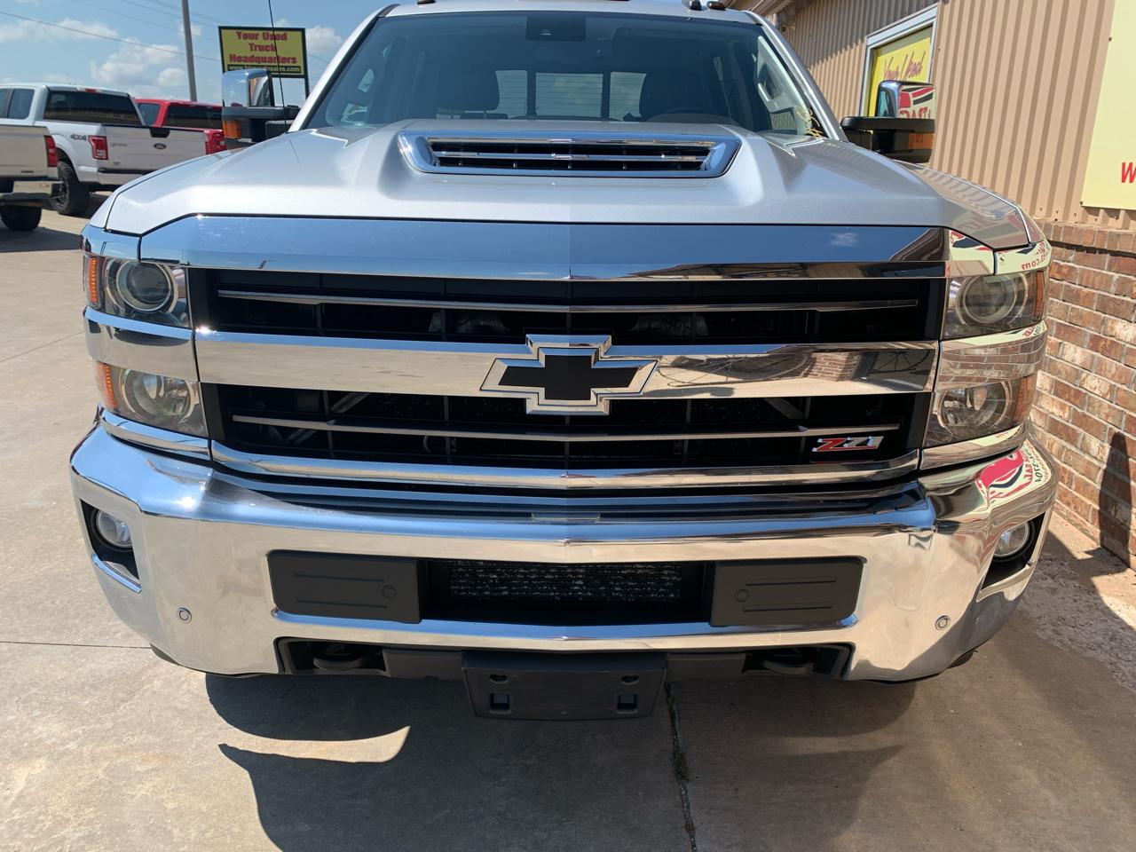 Chevrolet Silverado 2500HD 4WD Crew Cab 153.7" LTZ 2019