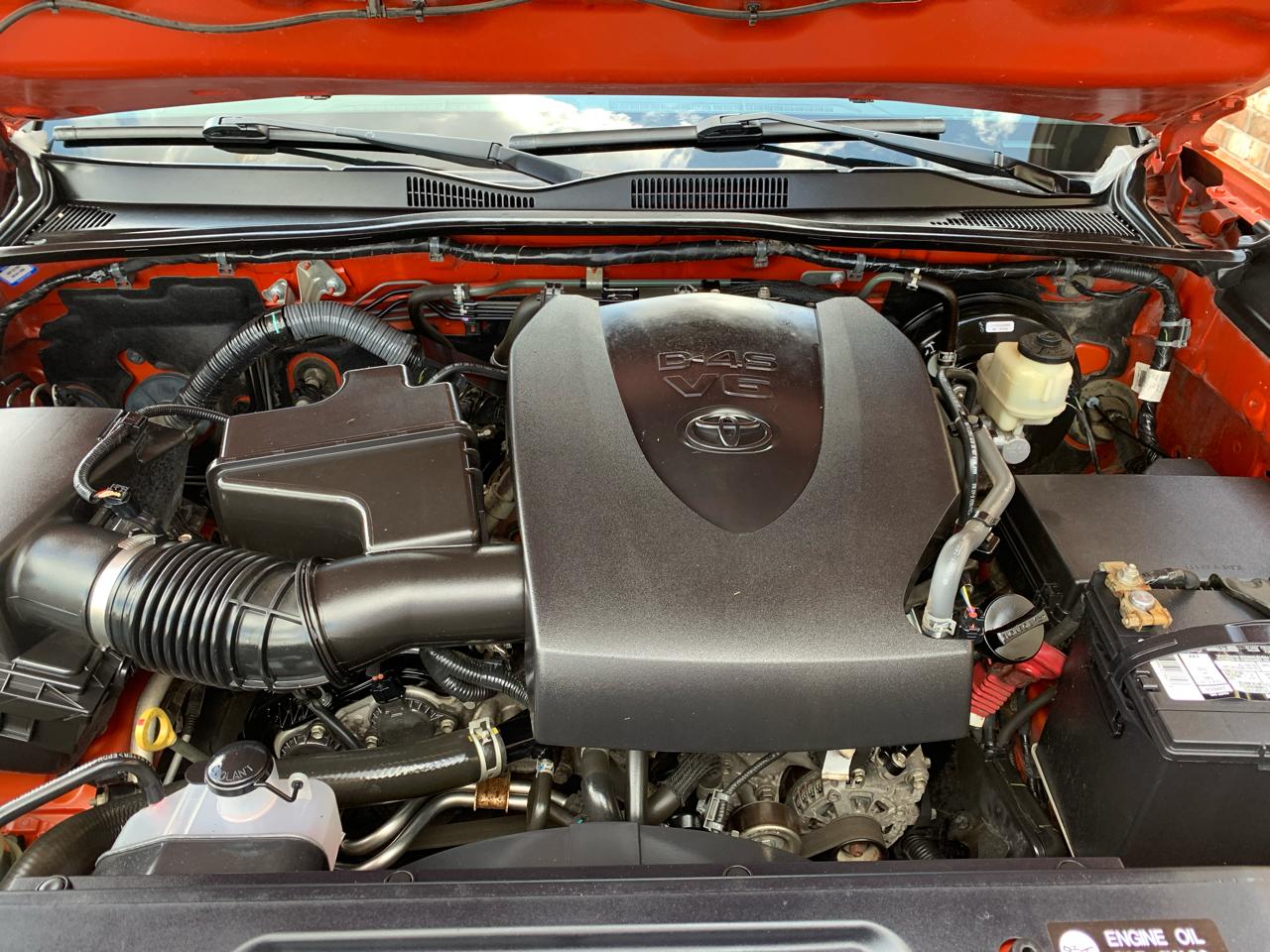 Toyota Tacoma 2WD Double Cab V6 AT TRD Off Road (Natl) 2016