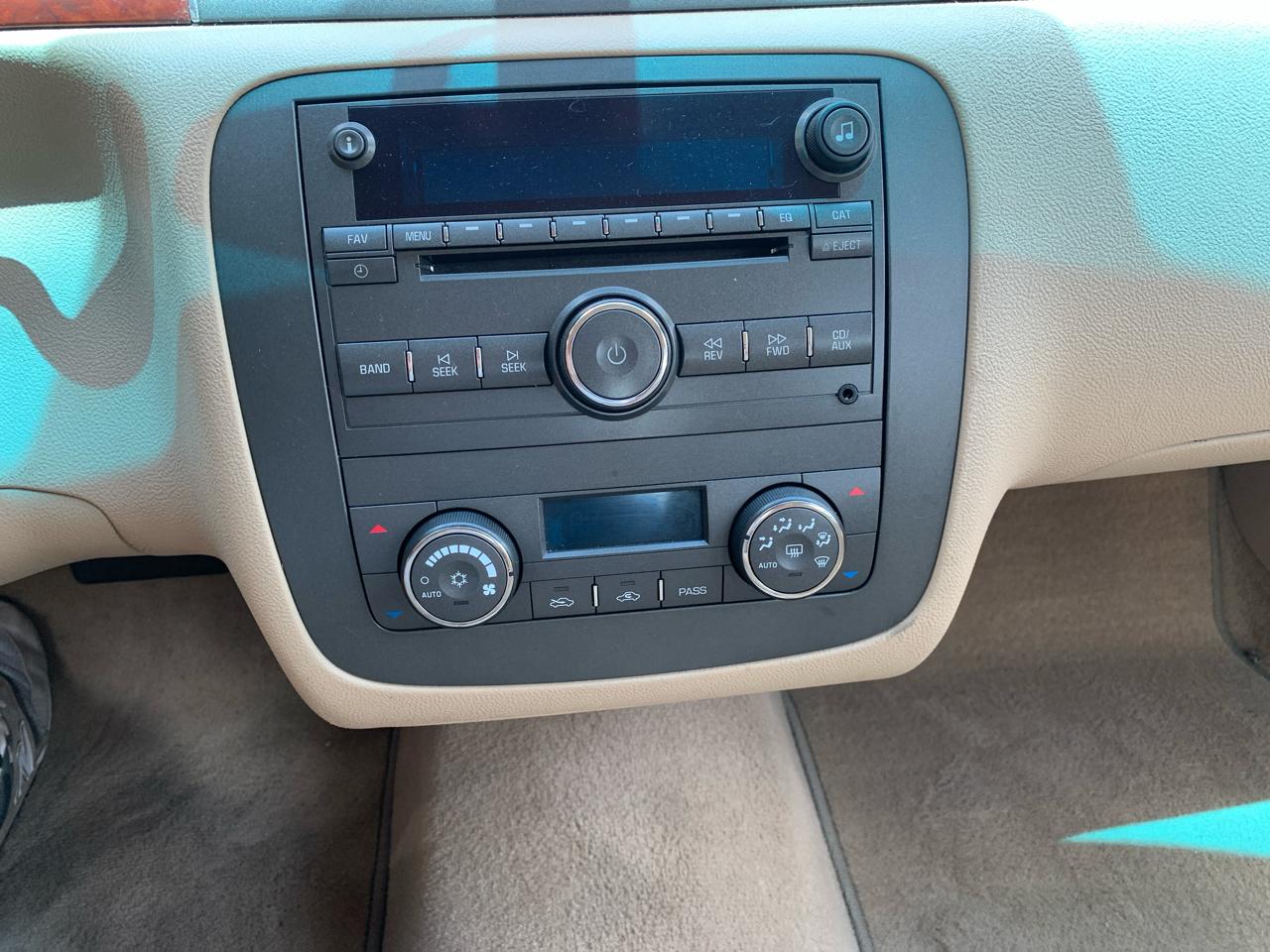 Buick Lucerne 4dr Sdn V6 CX 2008
