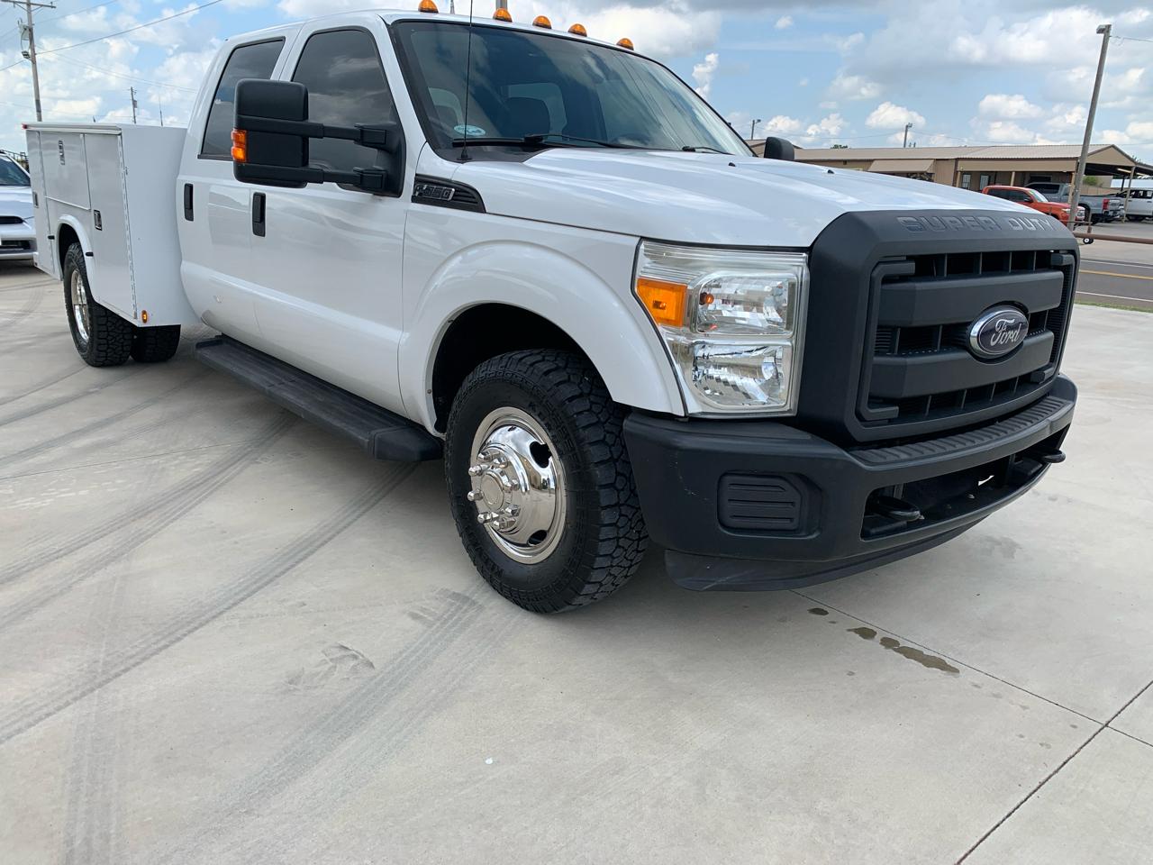 Ford Super Duty F-350 DRW 2WD Crew Cab 172" XL 2012