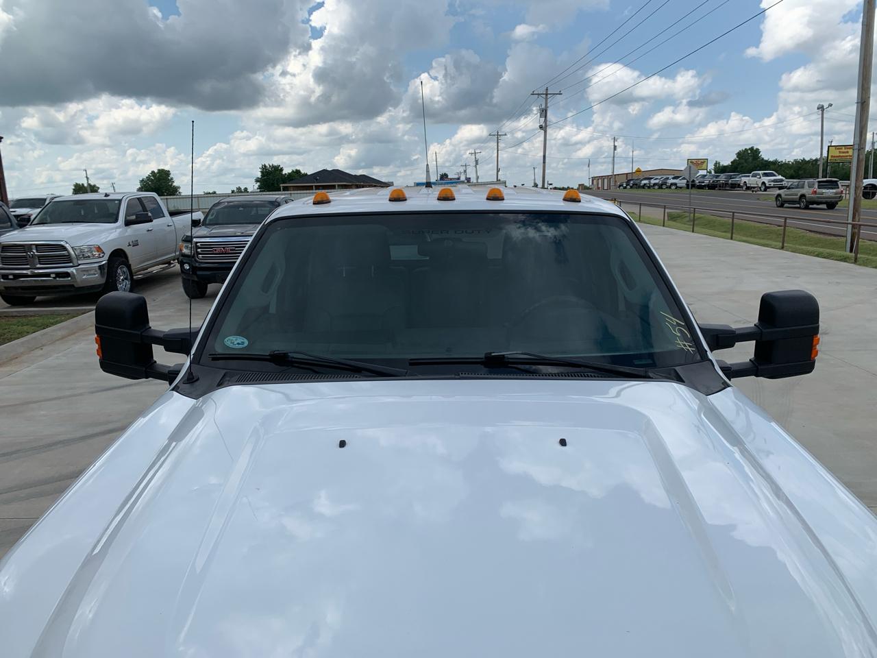 Ford Super Duty F-350 DRW 2WD Crew Cab 172" XL 2012