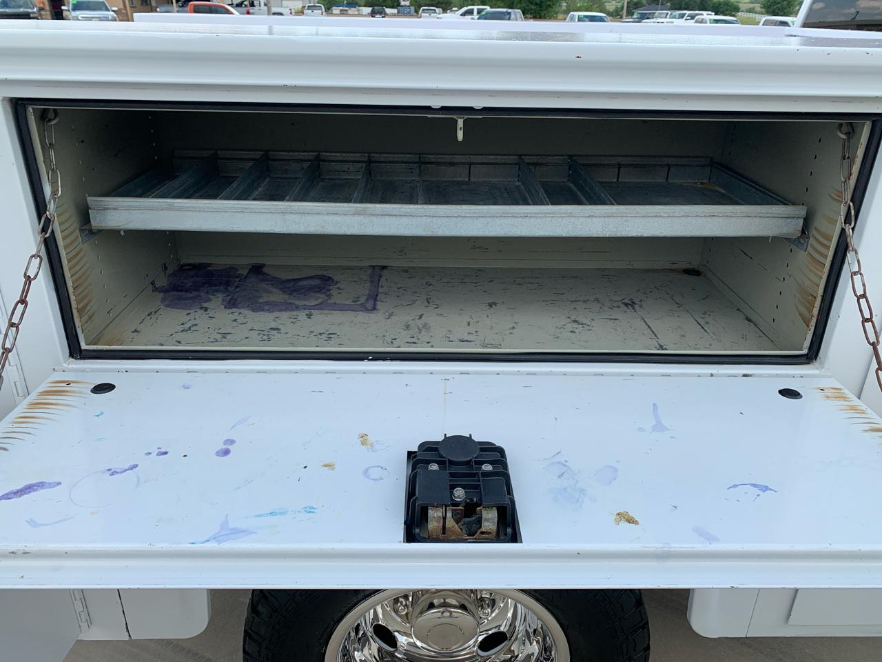 Ford Super Duty F-350 DRW 2WD Crew Cab 172" XL 2012