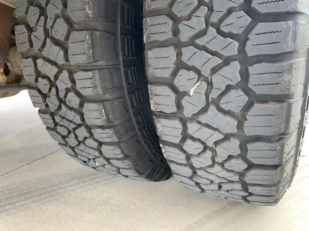 Ford Super Duty F-350 DRW 2WD Crew Cab 172" XL 2012