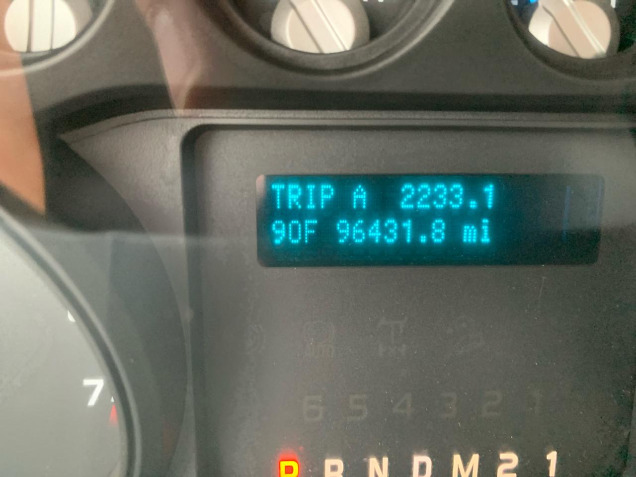 Ford Super Duty F-350 DRW 2WD Crew Cab 172" XL 2012