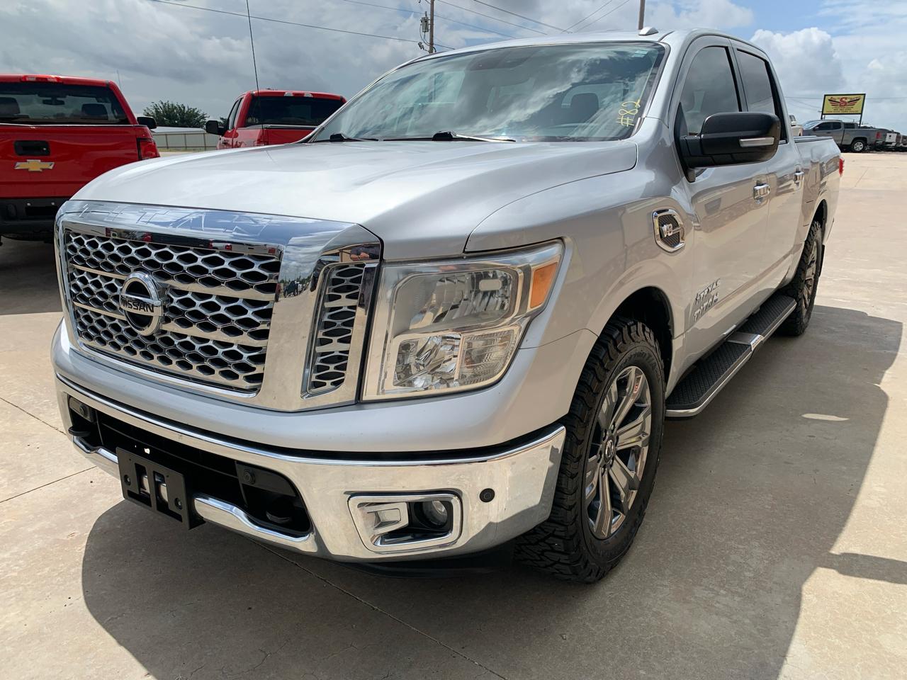 Nissan Titan 4x4 Crew Cab SV 2017