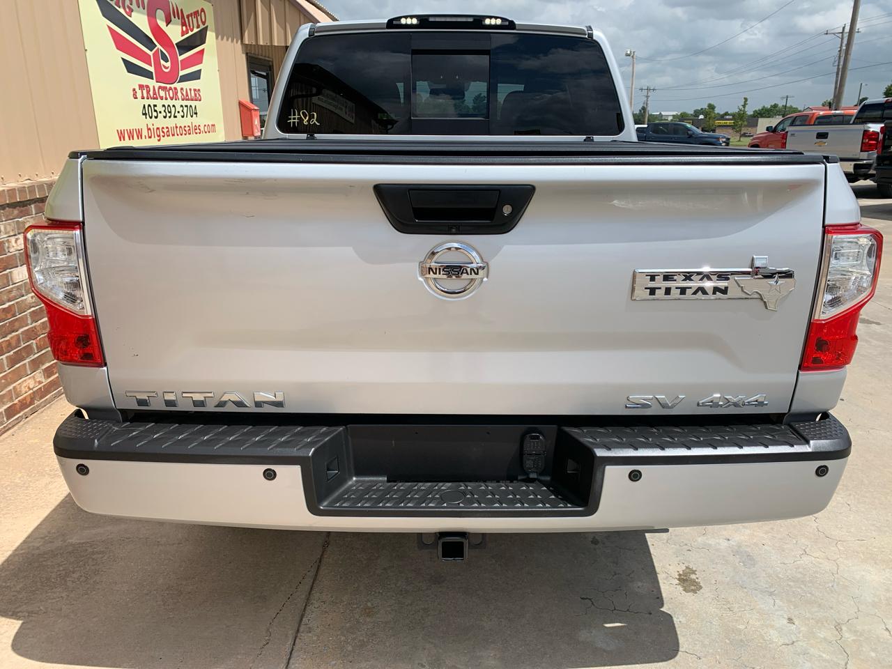 Nissan Titan 4x4 Crew Cab SV 2017