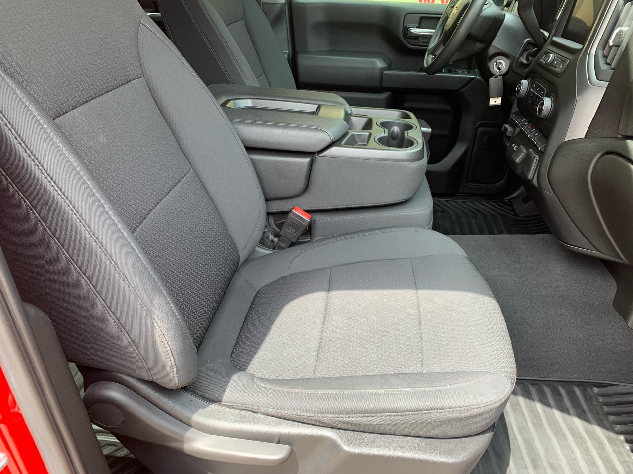 Chevrolet Silverado 2500HD 4WD Crew Cab 159" Custom 2022