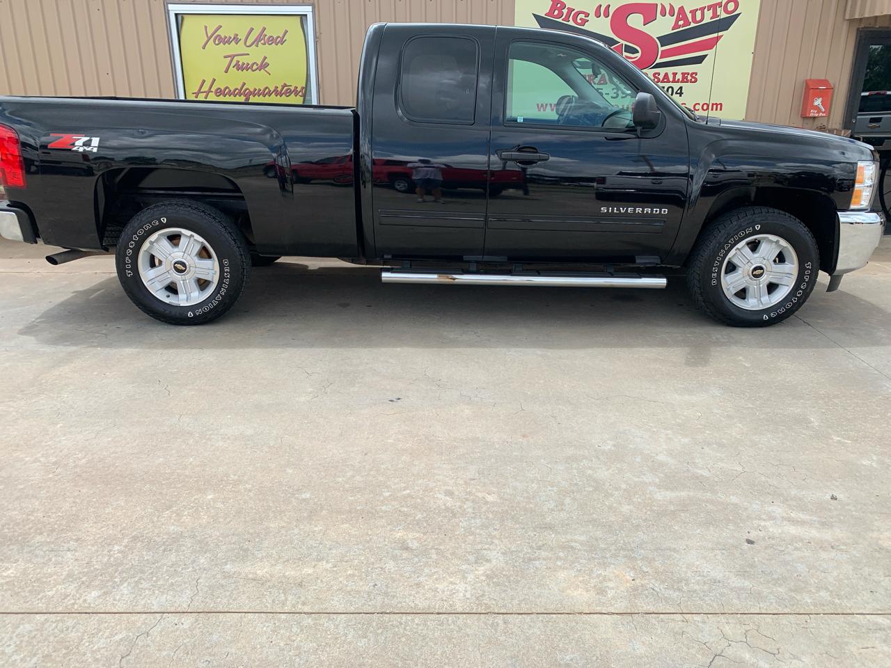 Chevrolet Silverado 1500 4WD Ext Cab 143.5" LT 2013