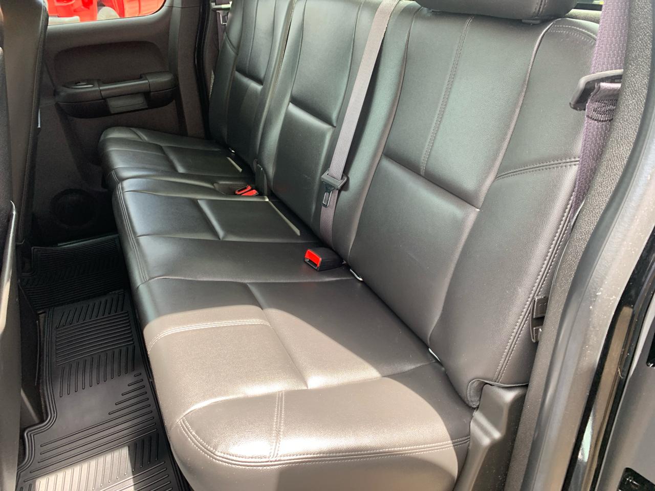 Chevrolet Silverado 1500 4WD Ext Cab 143.5" LT 2013