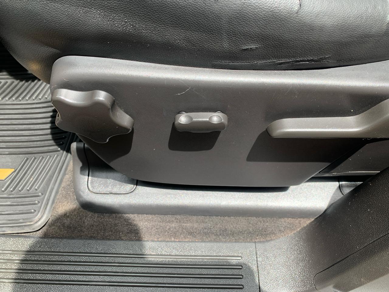 Chevrolet Silverado 1500 4WD Ext Cab 143.5" LT 2013