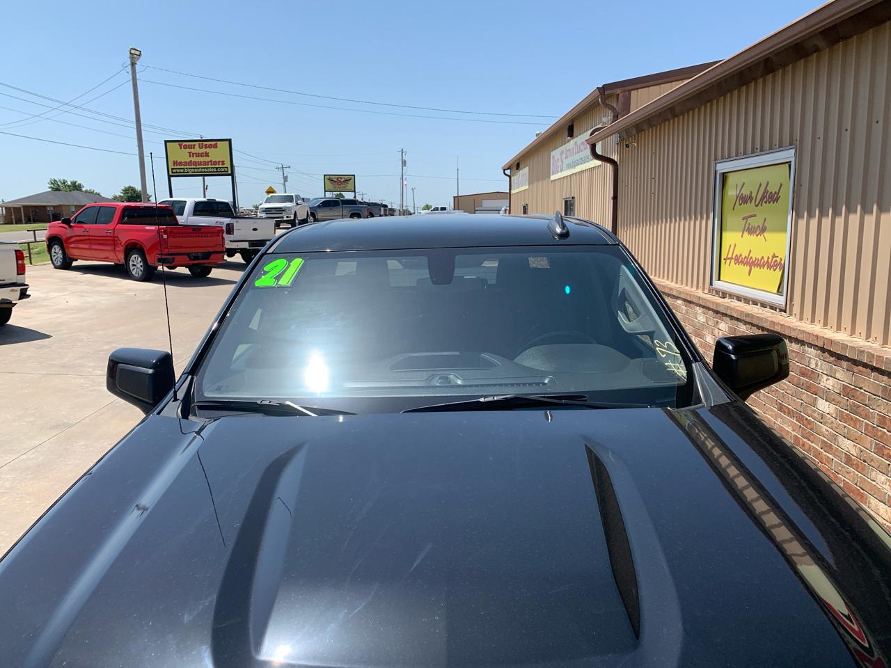 Chevrolet Silverado 1500 4WD Crew Cab 147" RST 2021
