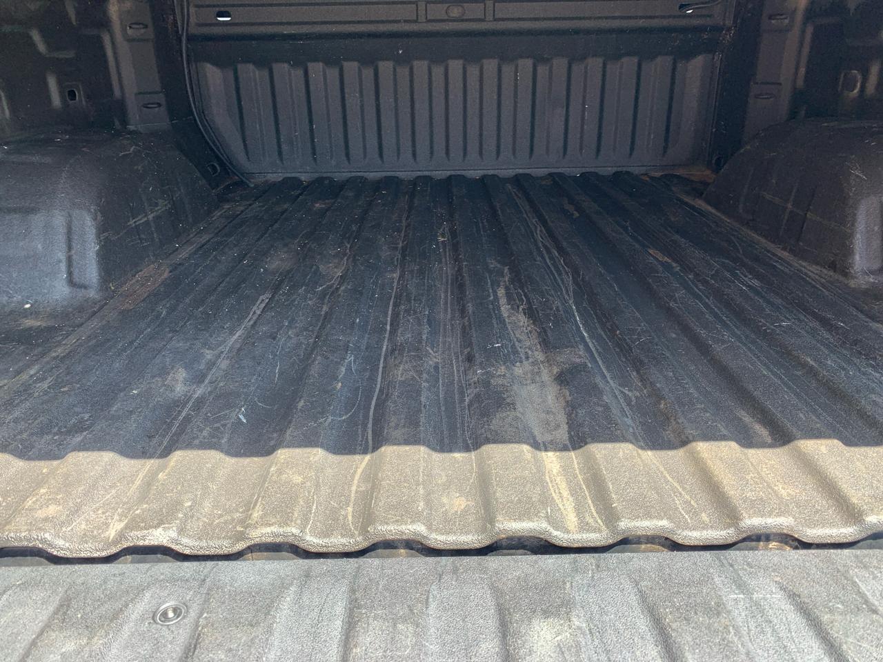 Chevrolet Silverado 1500 4WD Crew Cab 147" RST 2021