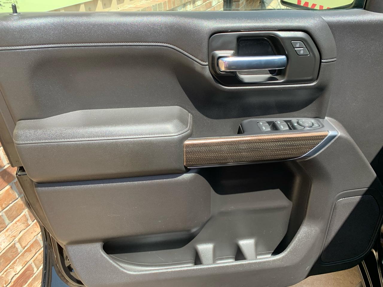 Chevrolet Silverado 1500 4WD Crew Cab 147" RST 2021