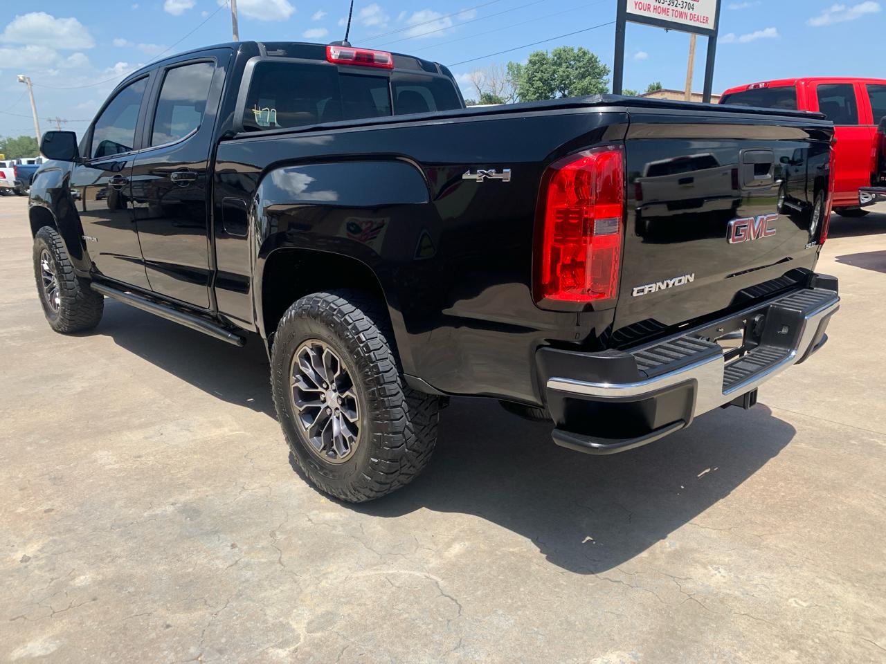 GMC Canyon 4WD Crew Cab 140.5" SLE 2017