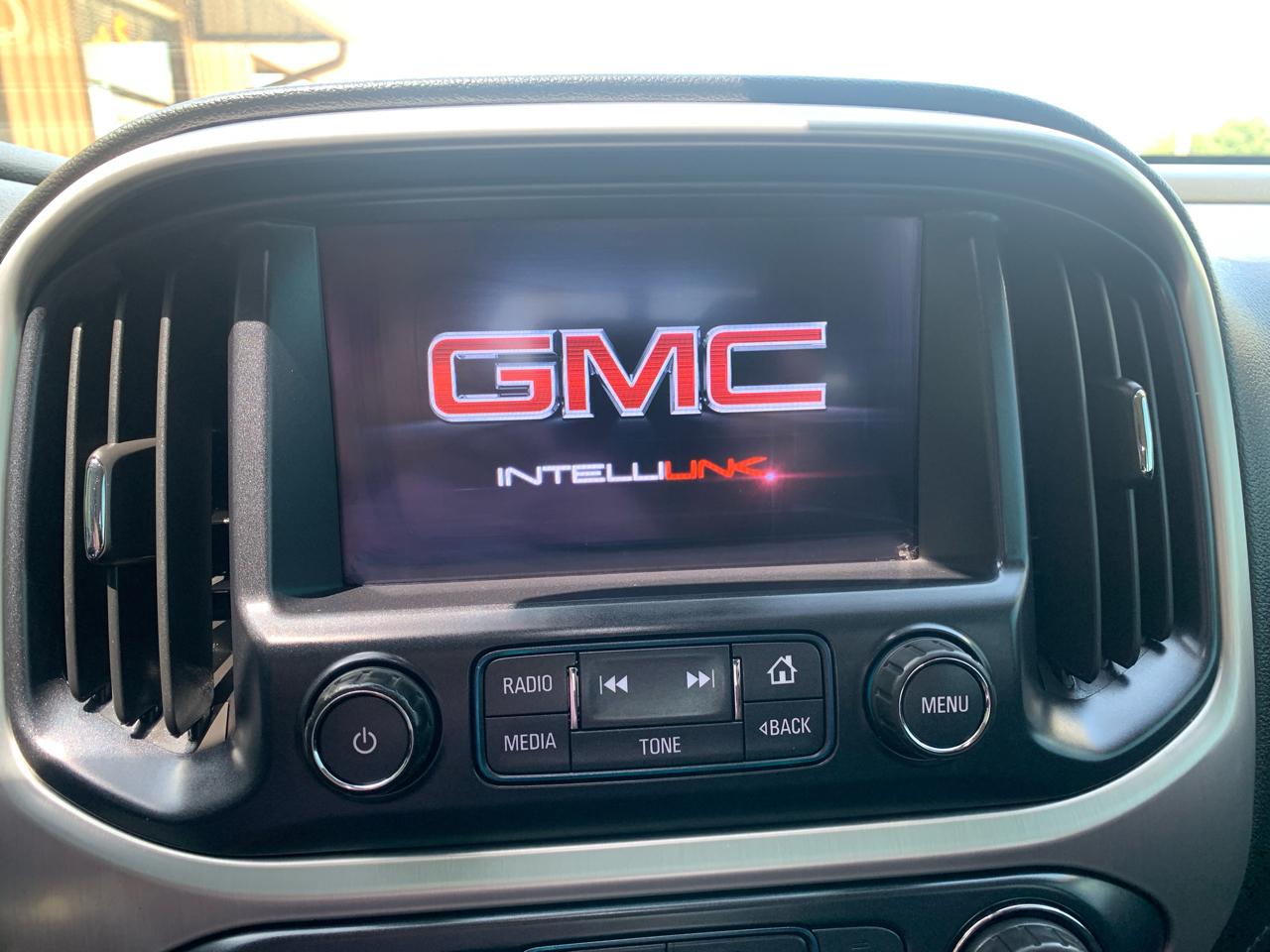 GMC Canyon 4WD Crew Cab 140.5" SLE 2017