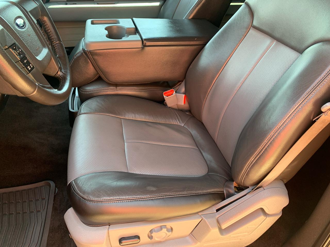 Ford F-150 2WD SuperCrew 139" XLT 2012