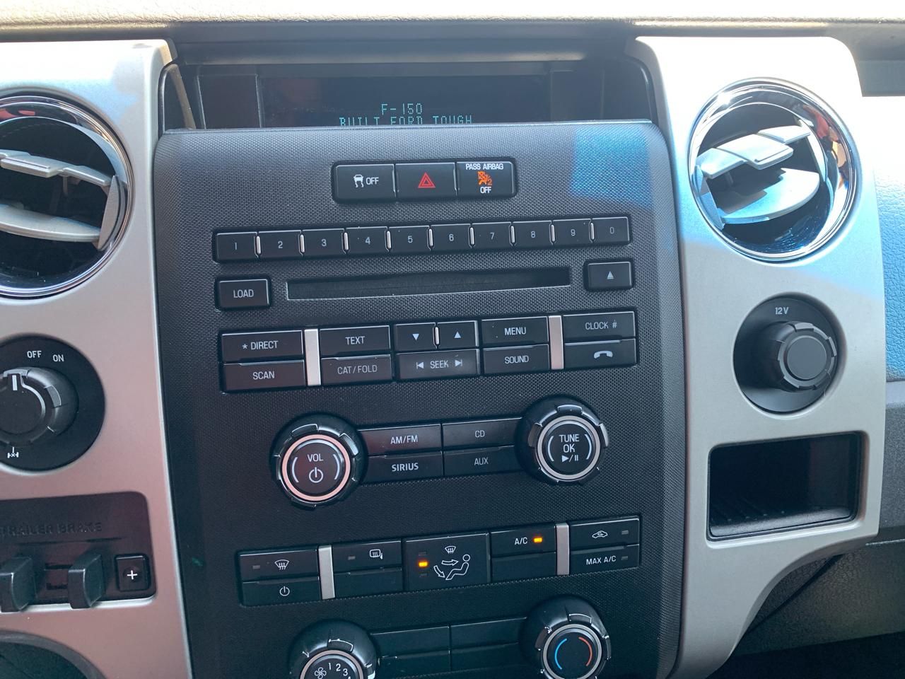 Ford F-150 2WD SuperCrew 139" XLT 2012