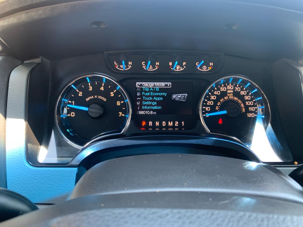 Ford F-150 2WD SuperCrew 139" XLT 2012