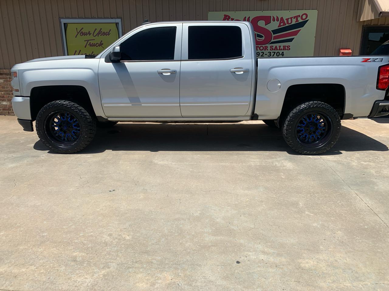 Chevrolet Silverado 1500 4WD Crew Cab 143.5" LT w/2LT 2018