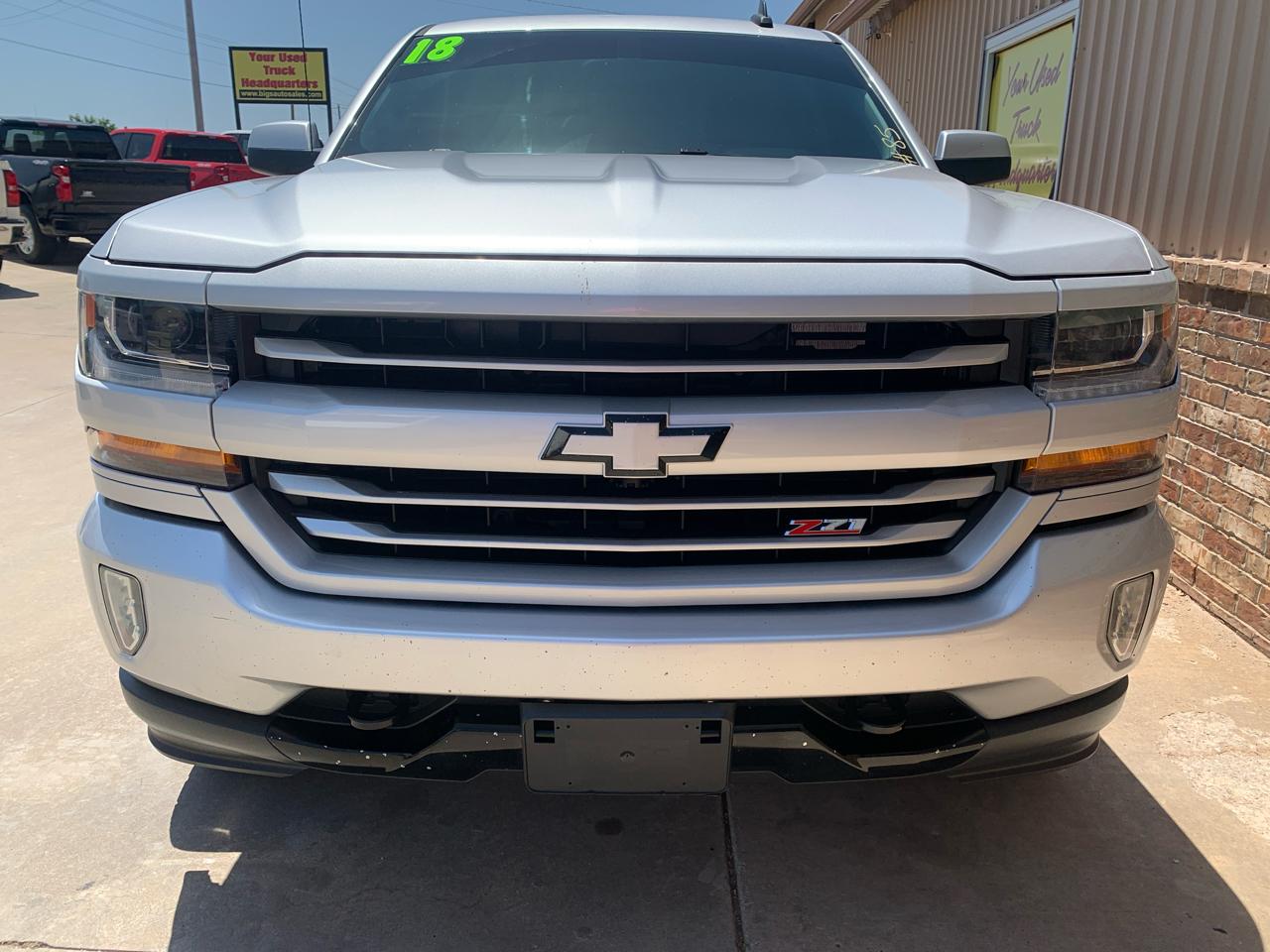 Chevrolet Silverado 1500 4WD Crew Cab 143.5" LT w/2LT 2018