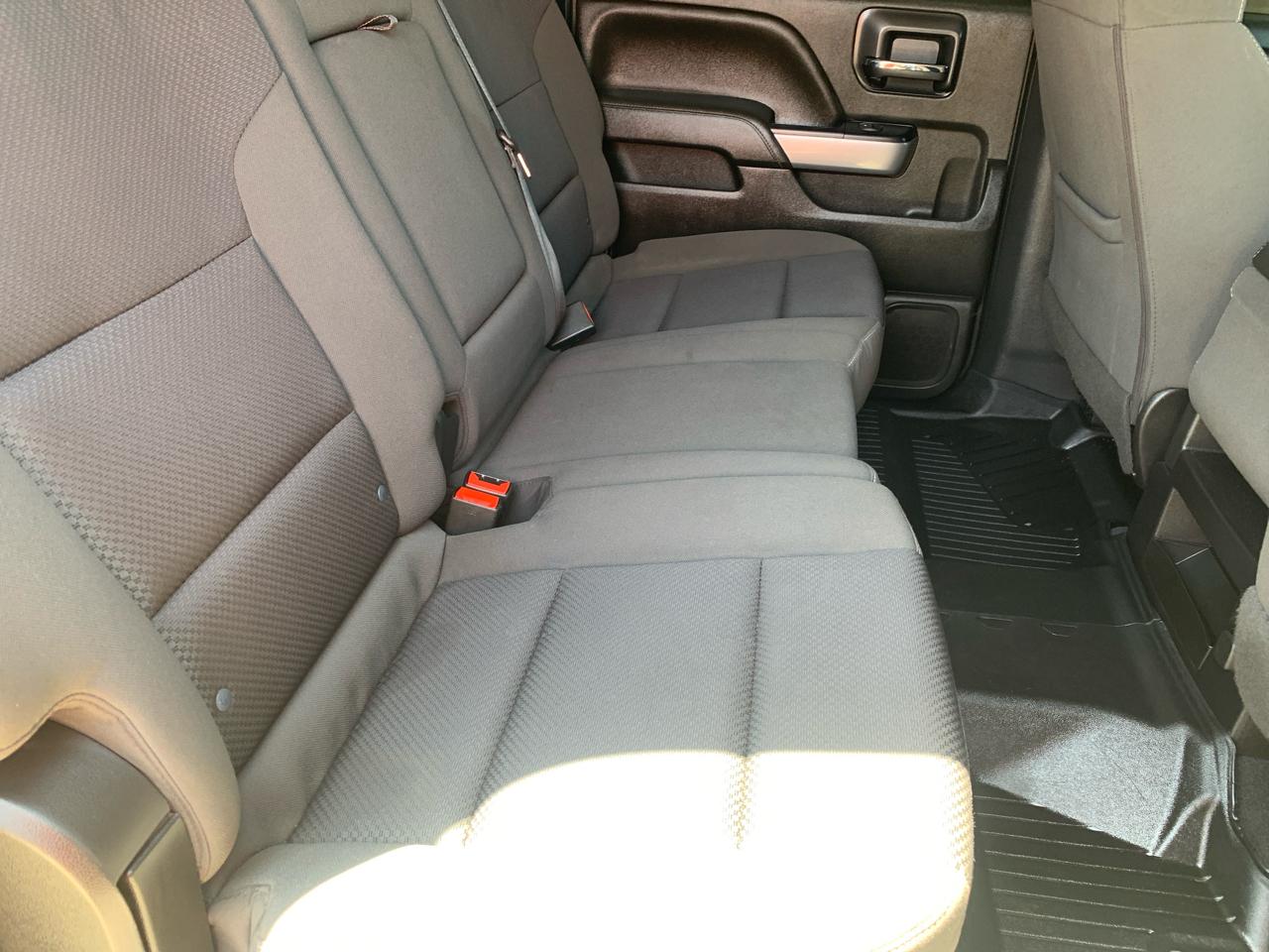 Chevrolet Silverado 1500 4WD Crew Cab 143.5" LT w/2LT 2018