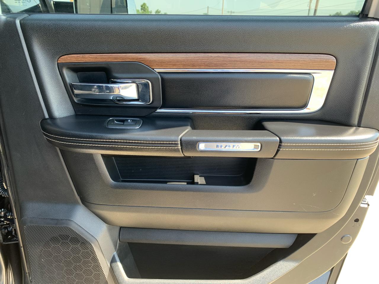 RAM 2500 4WD Crew Cab 149" Laramie 2013